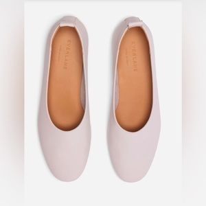 NWOB Everlane Italian Leather The Day Glove Flat size 8.5 lavender.